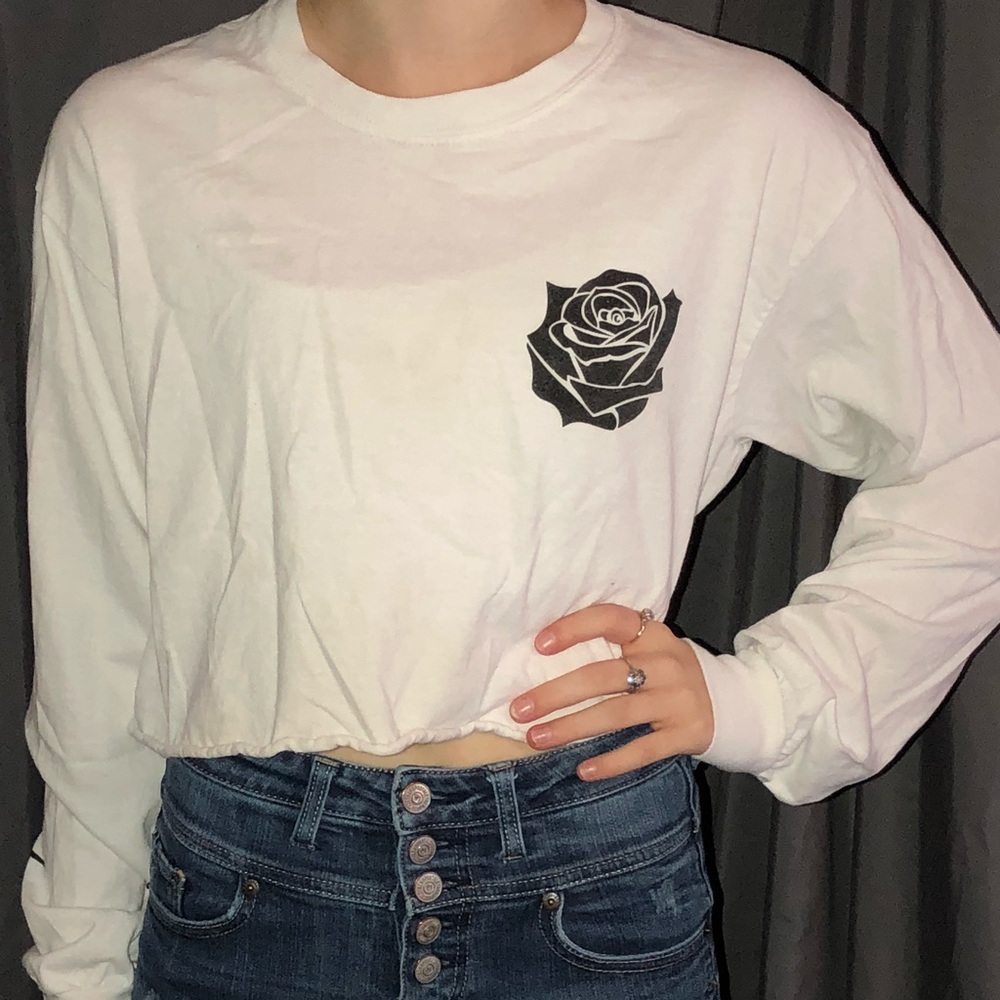 White cropped long sleeve with rose accent